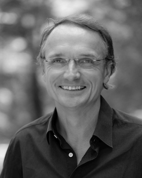 Dr. Gerald Renger